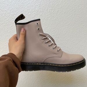 Doc Martens ‘ZAVALA’ Boots